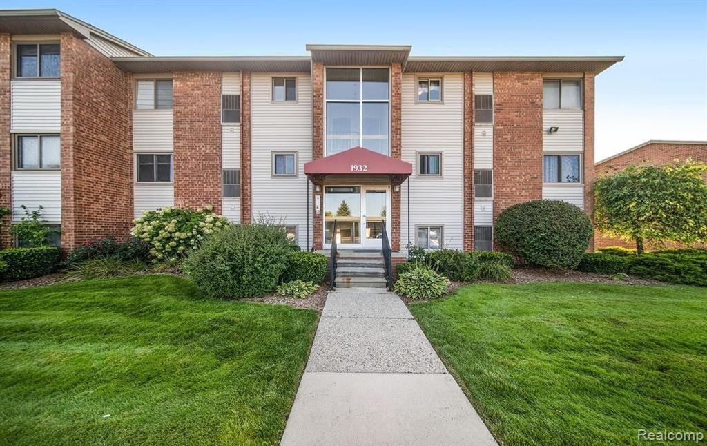 1932 Klingensmith Road, Bloomfield Hills