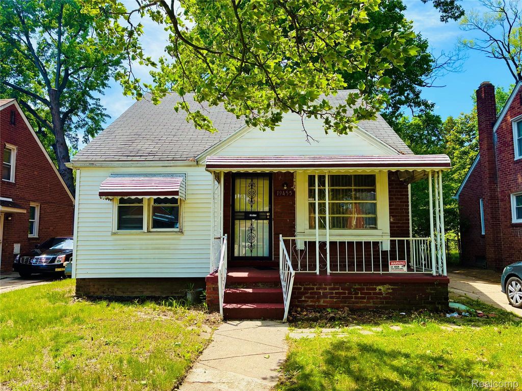 19455 Avon Avenue, Detroit city