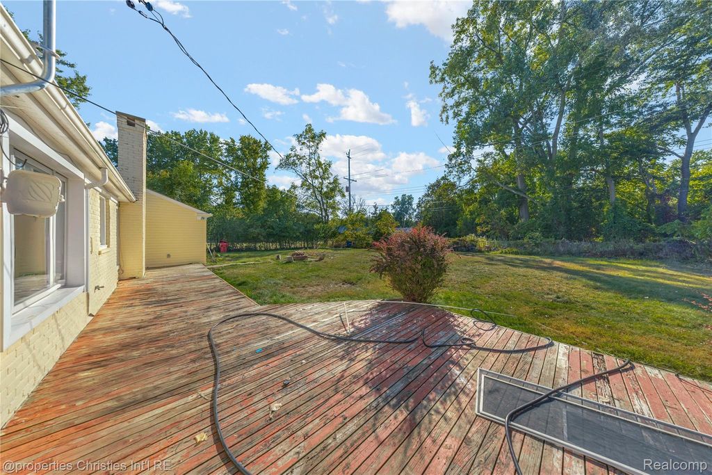 6550 Inkster Road, West Bloomfield charter township
