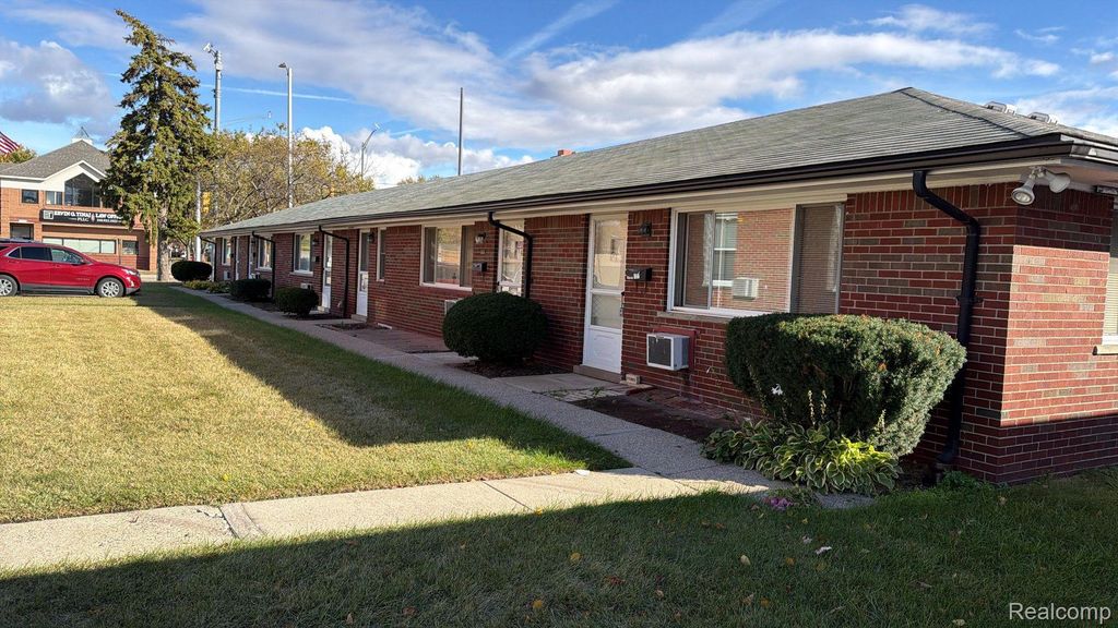 28639 John R Road, Madison Heights