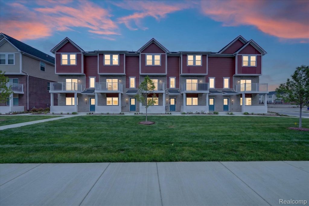 4876 E Ludlow Lane, Troy