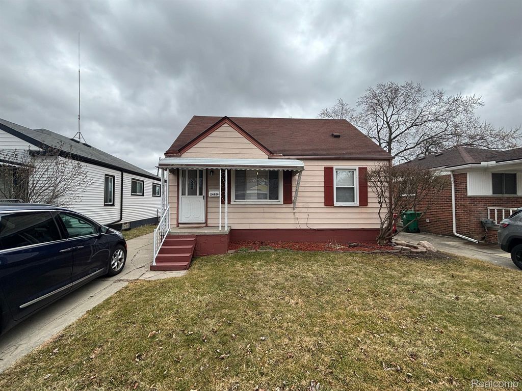 24924 Grove Avenue, Eastpointe city