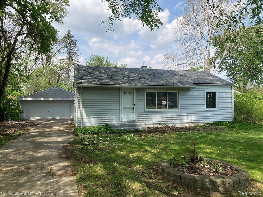 7101 Reber Drive, Shelby charter township