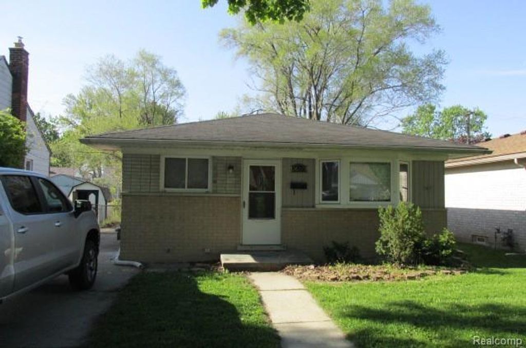 26273 Eton Avenue, Dearborn Heights city