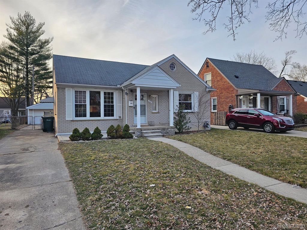 1501 N Silvery Lane, Dearborn city