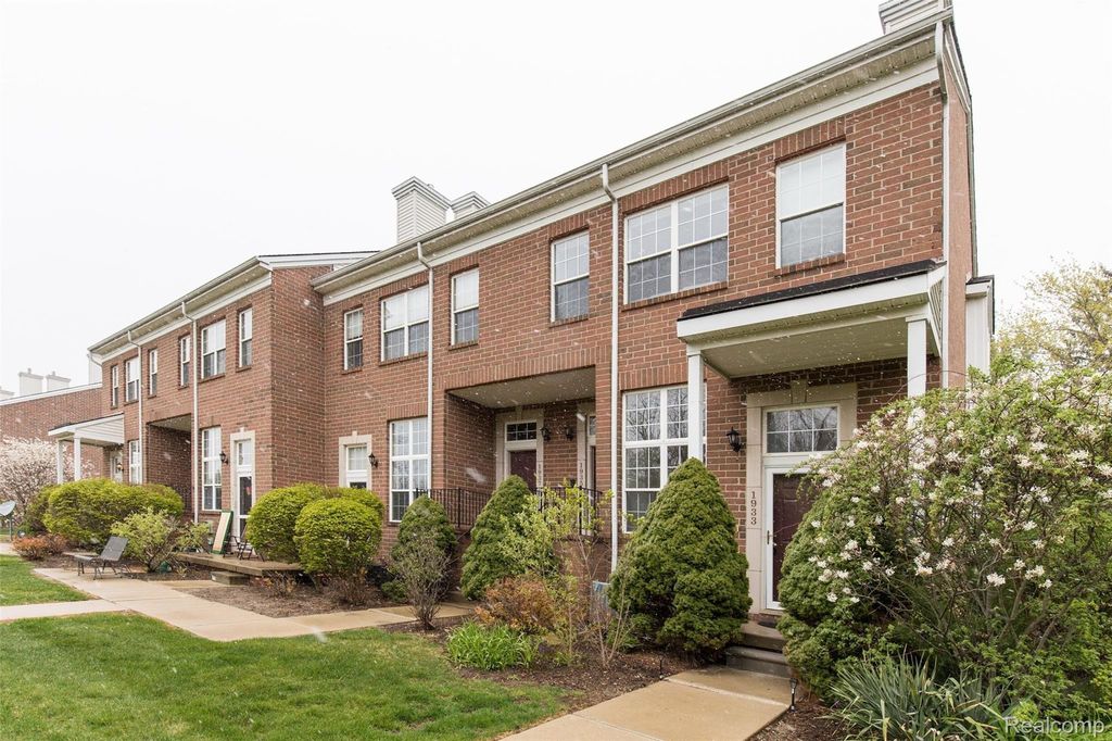 1933 Lindsay Lane, Ann Arbor