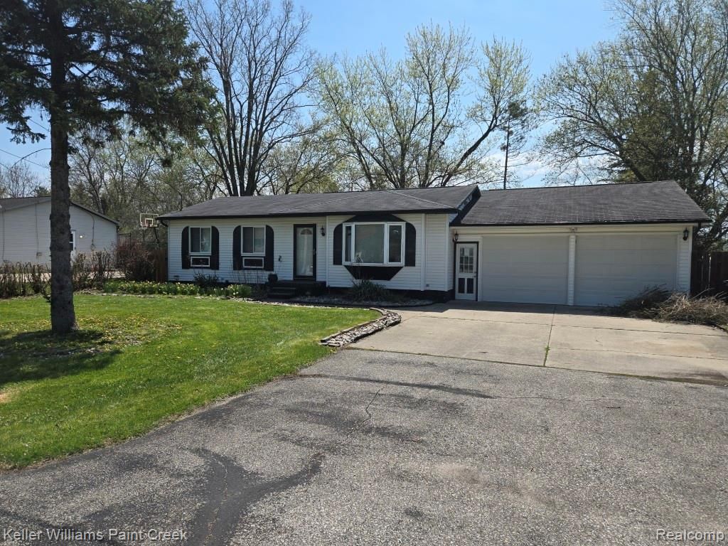 2340 Morton, Grand Blanc city