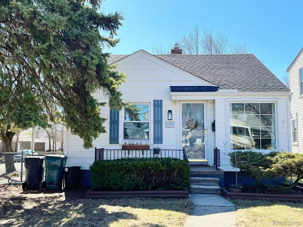 3303 Chester Road, Royal Oak city
