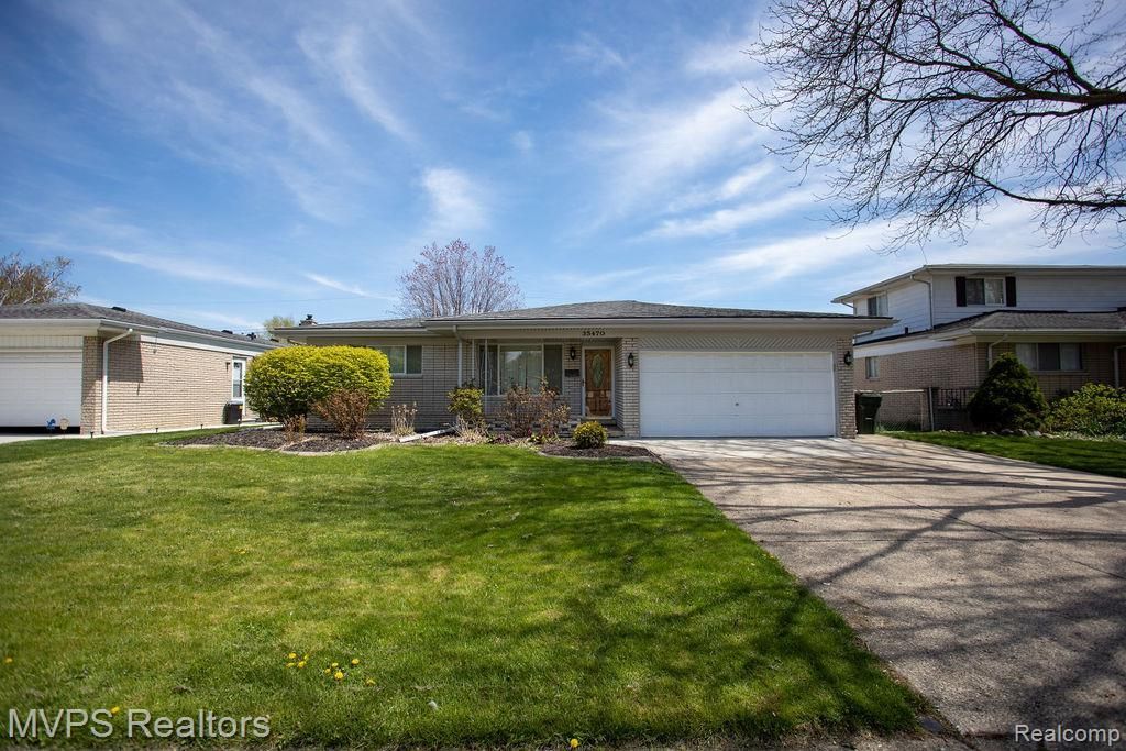 35470 Dearing Drive, Sterling Heights city