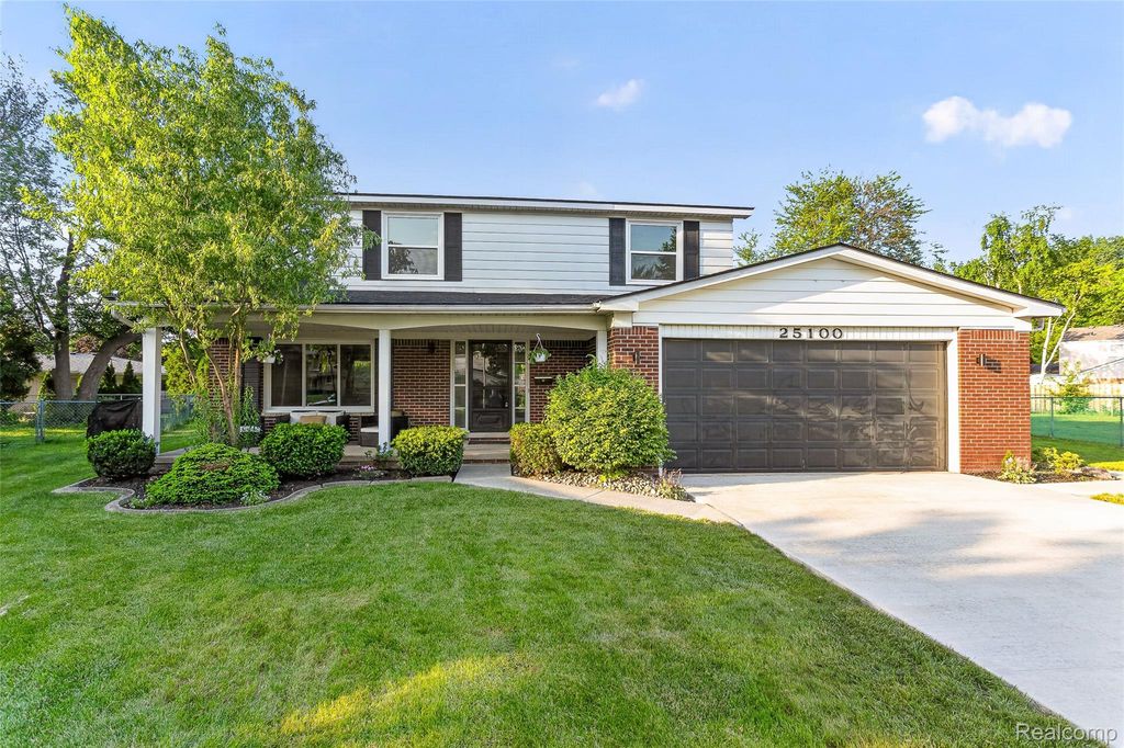 25100 Melody Street, Taylor city