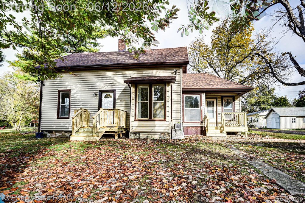 504 2nd Street, Oxford charter township