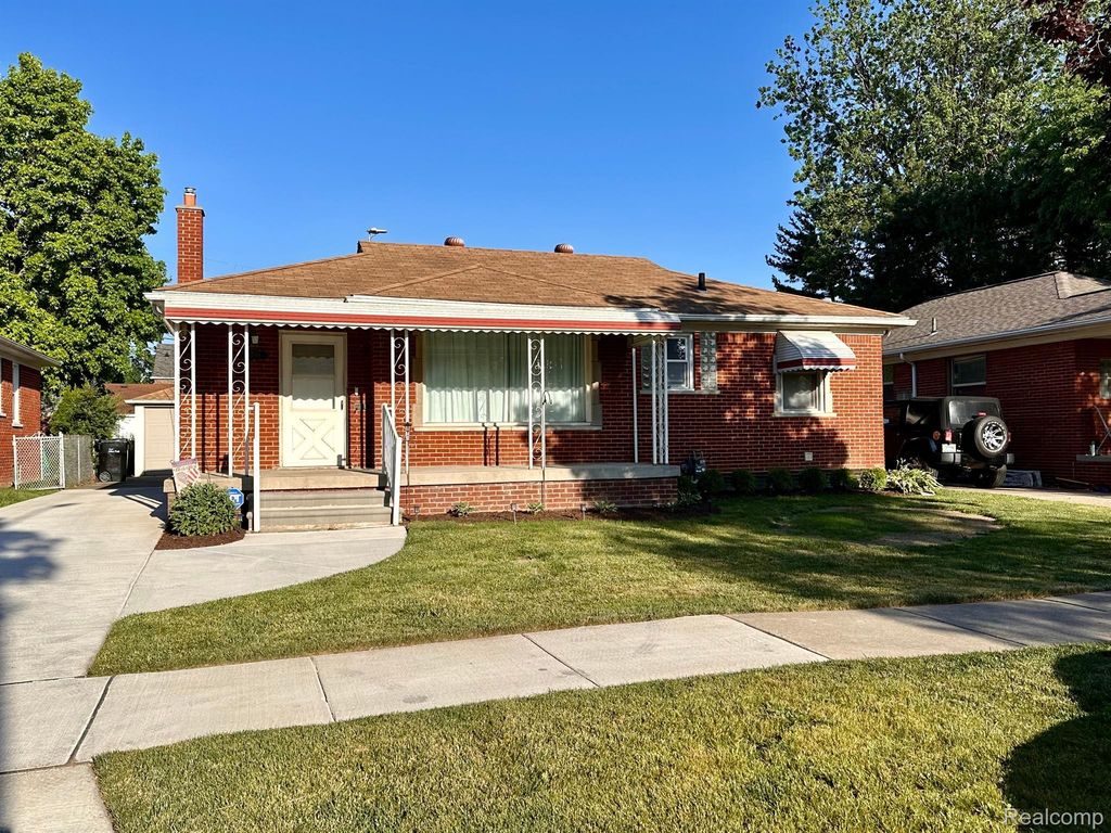 6790 Winona Avenue, Allen Park city