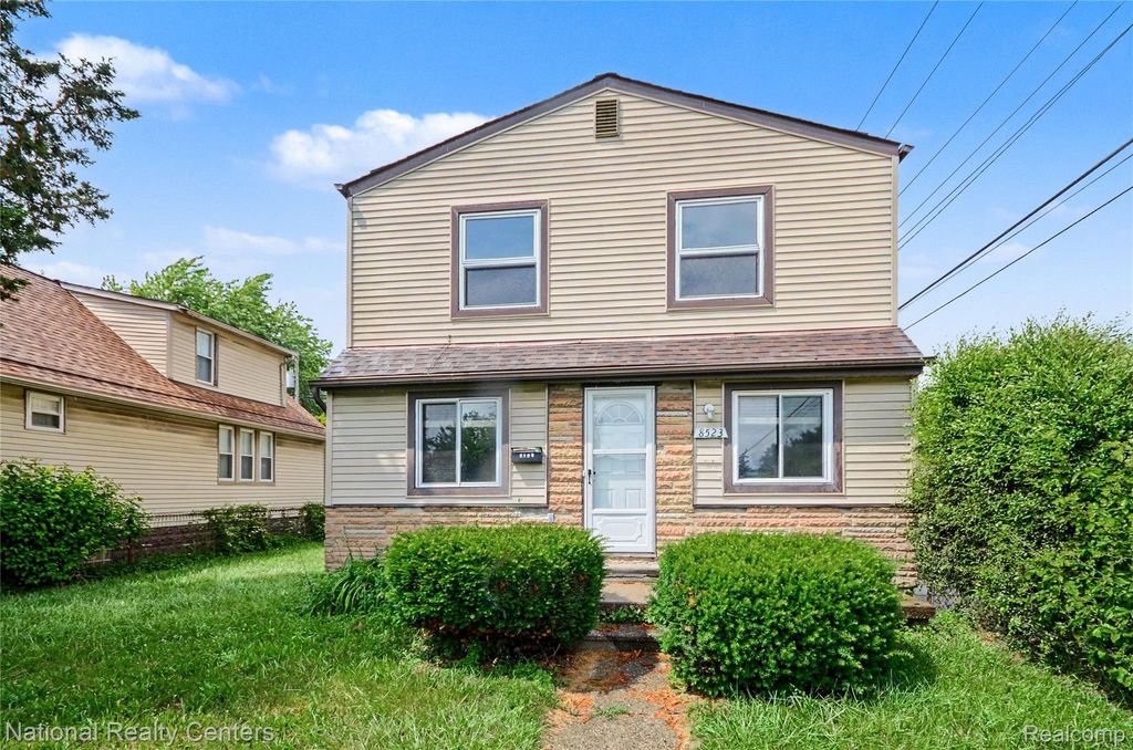 8523 Republic Avenue, Warren city