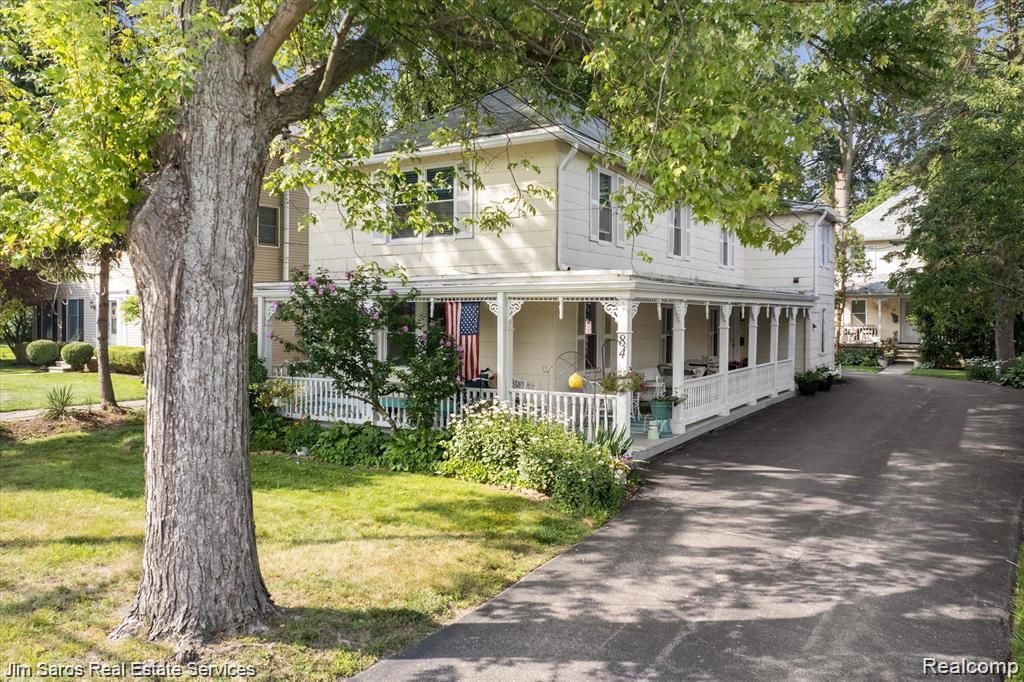 84 Vernier Road, Village of Grosse Pointe Shores city