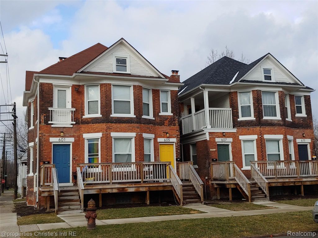 605 E Bethune Street, Detroit city