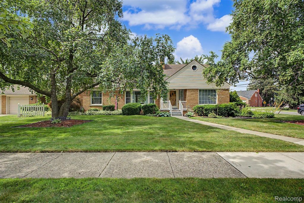 21236 Outer Drive, Dearborn city