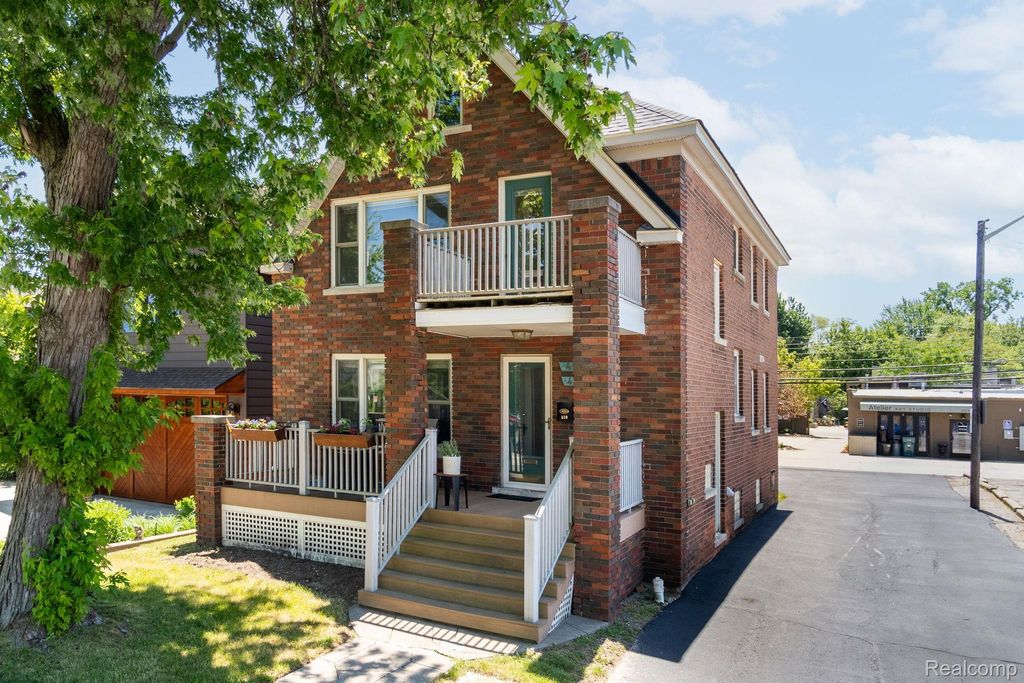 412 E 3rd Street, Royal Oak city