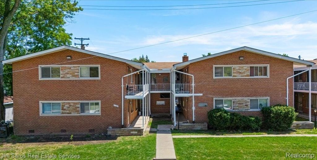 17160 Gravier Street, Detroit