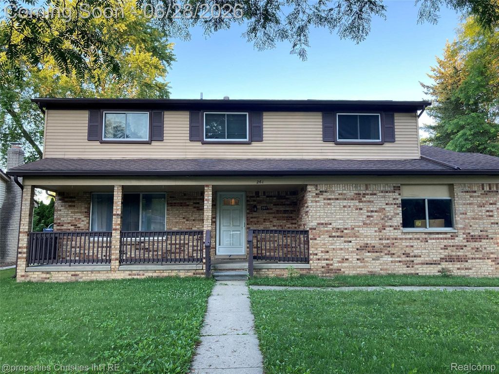 261 Charterhouse Drive, Canton charter township