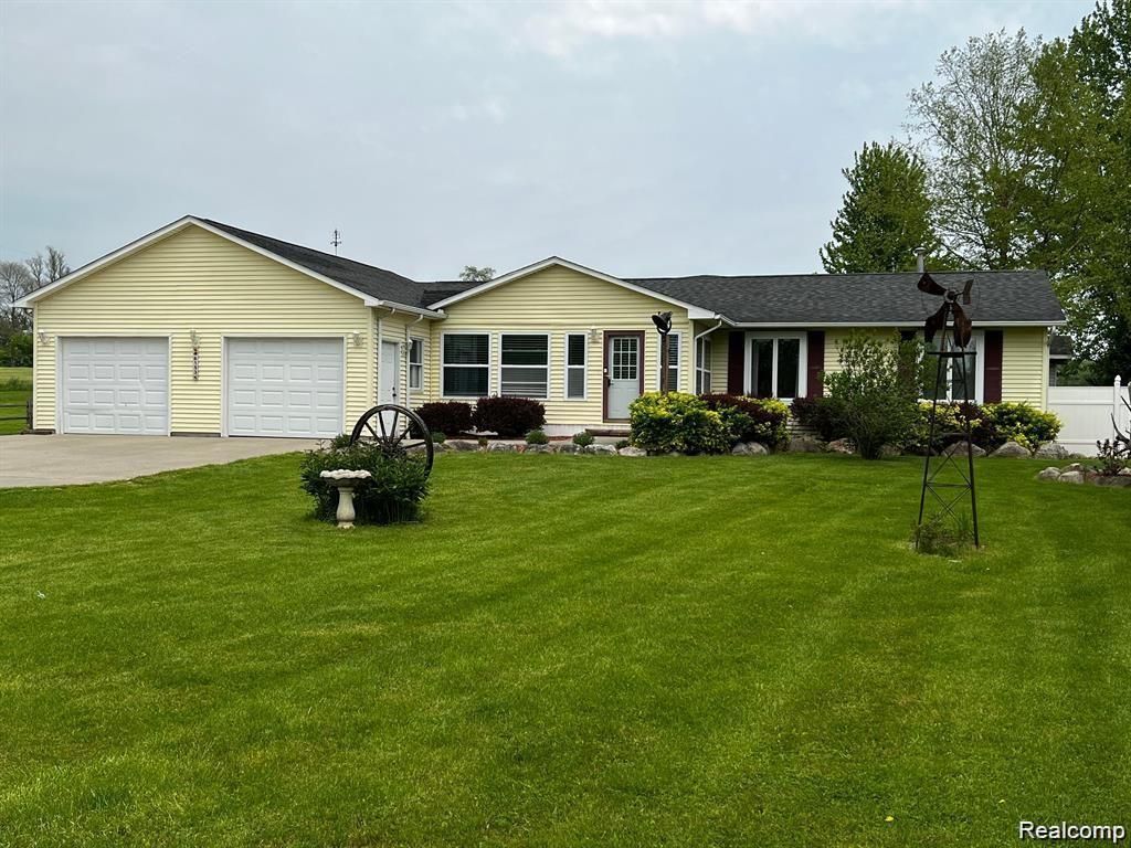 6153 S State Road, Atlas township