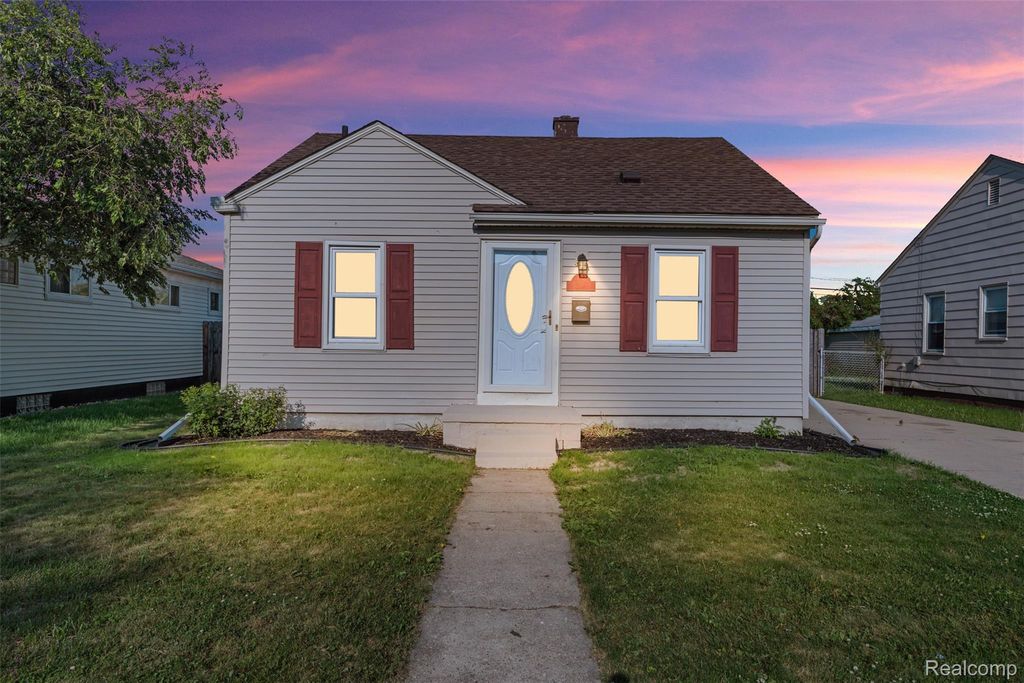 24696 Wilmot Avenue, Eastpointe city
