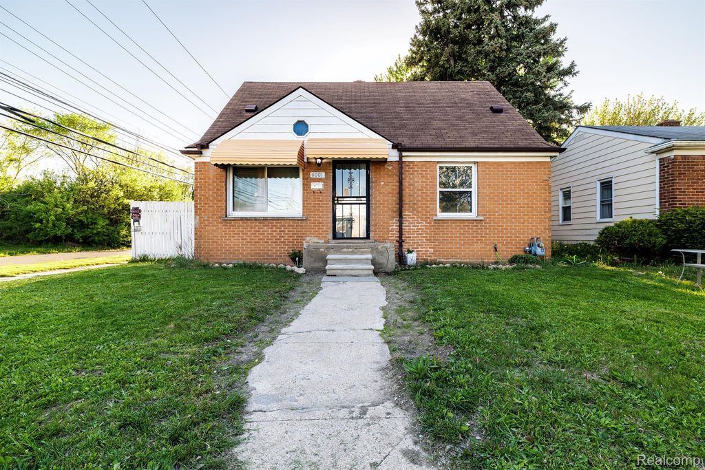 6001 Warwick Street, Detroit city