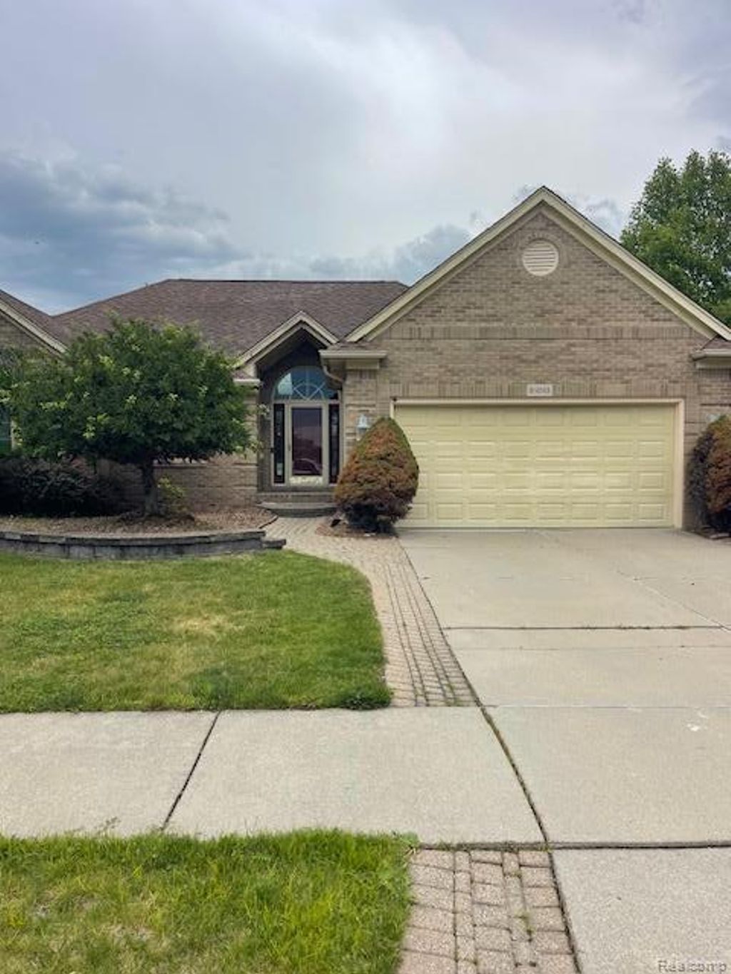16193 Darlene Drive, Macomb township