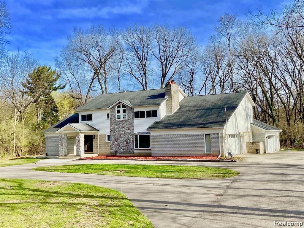 4077 Lincoln Road, Bloomfield Hills city