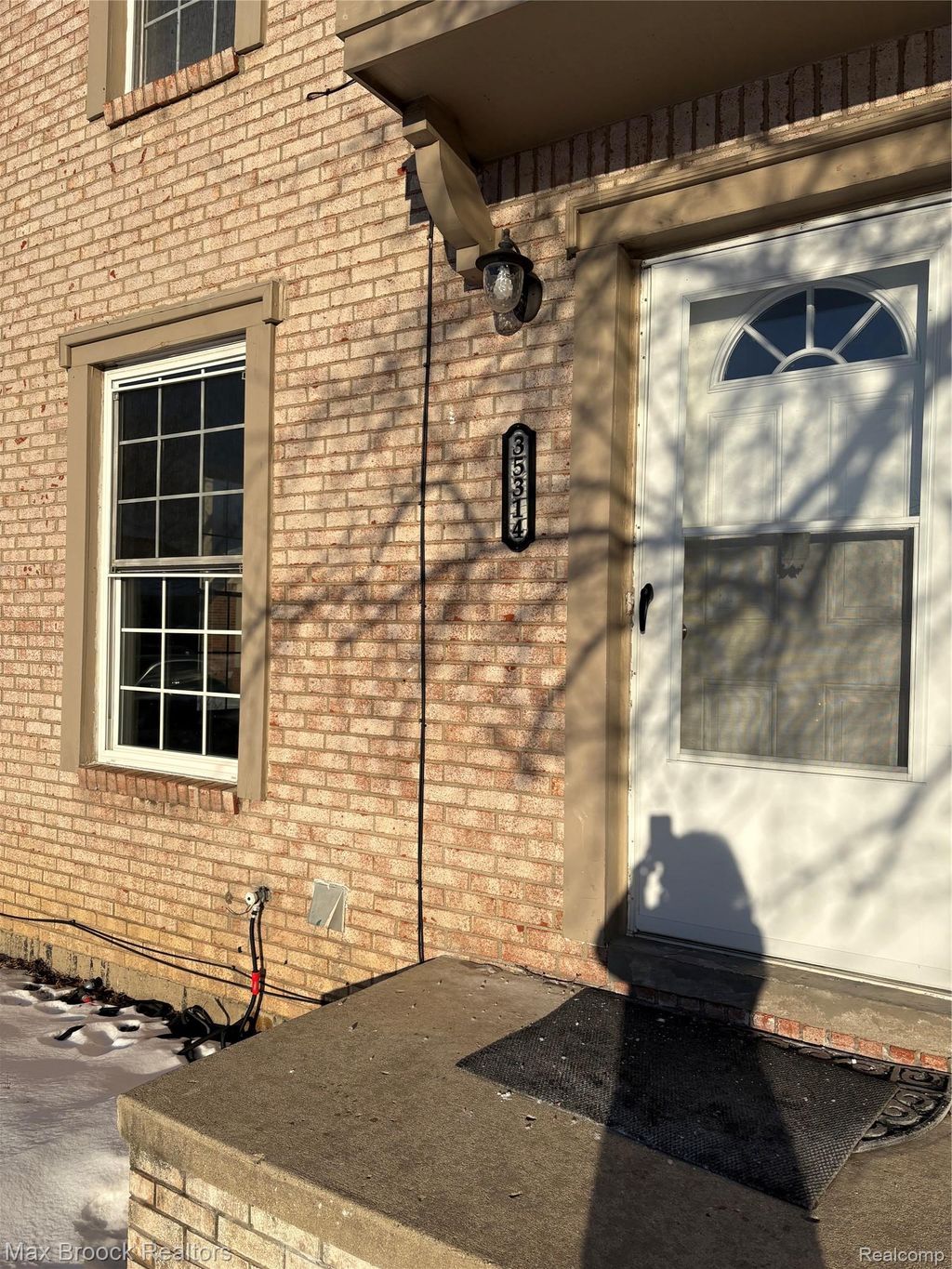35314 Tall Oaks, Sterling Heights