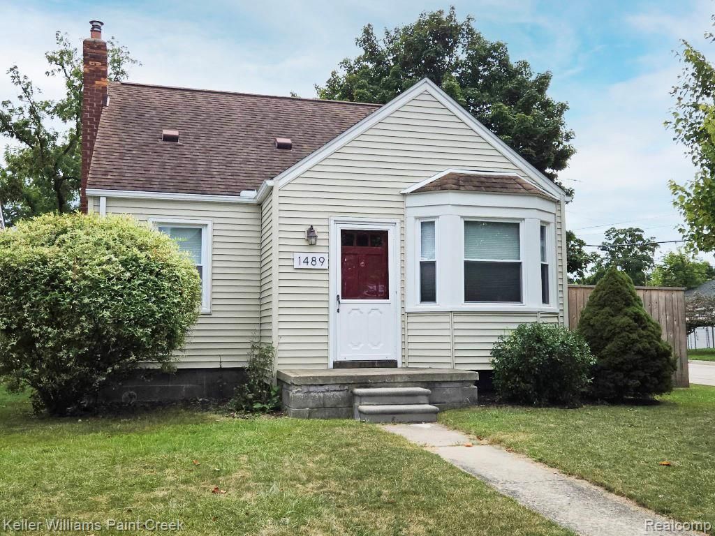 1489 West Boulevard, Berkley city