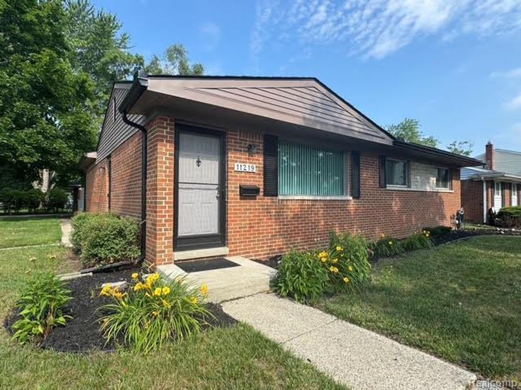 11219 Morgan Avenue, Plymouth charter township