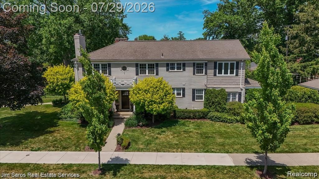 620 Neff Road, Grosse Pointe city