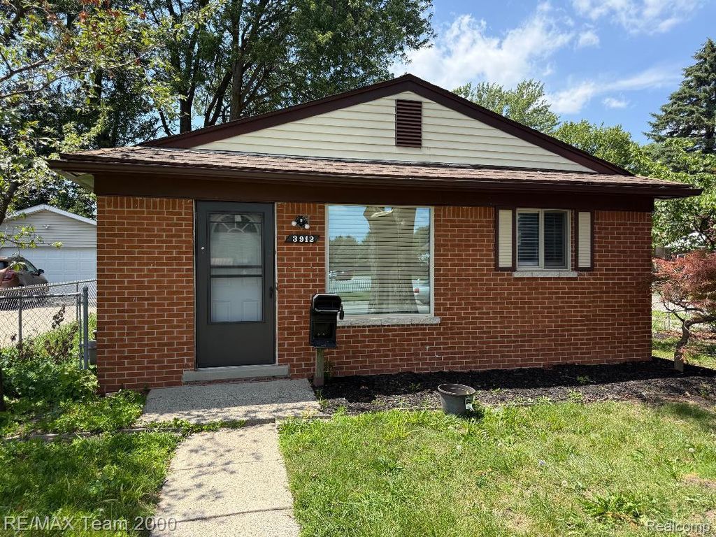 3912 S Gulley Road, Dearborn Heights city