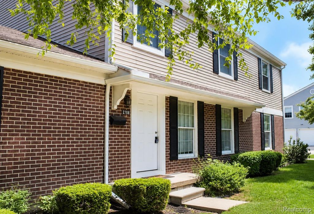 2708 Glenbridge Court, Ann Arbor