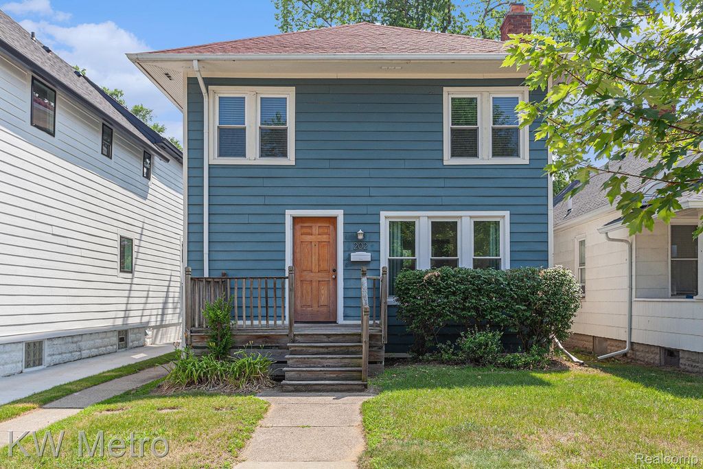 202 N Washington Avenue, Royal Oak city