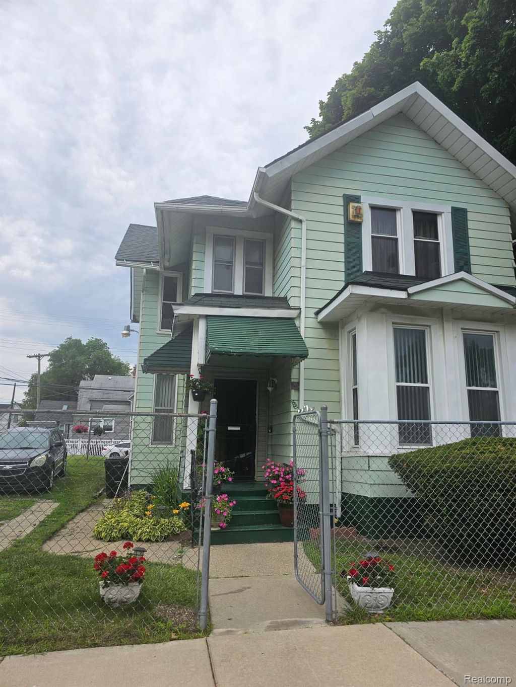 4221 Moran, Detroit city