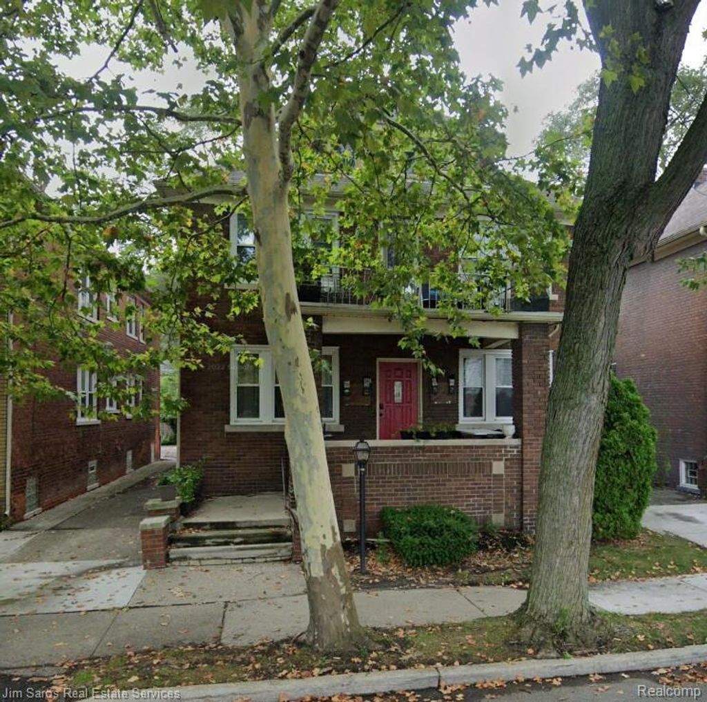 837 Beaconsfield 1s, Grosse Pointe Park city