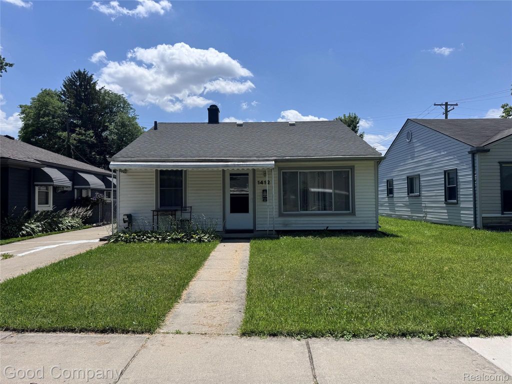 1412 E Goulson Avenue, Hazel Park city