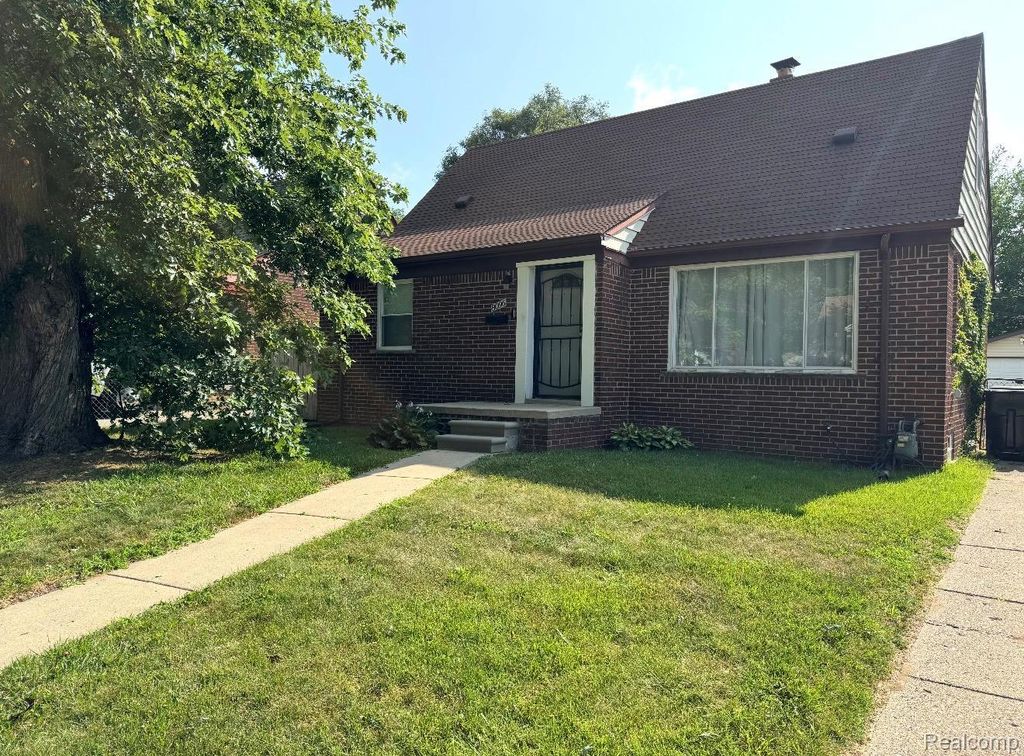 8096 Beaverland, Detroit city