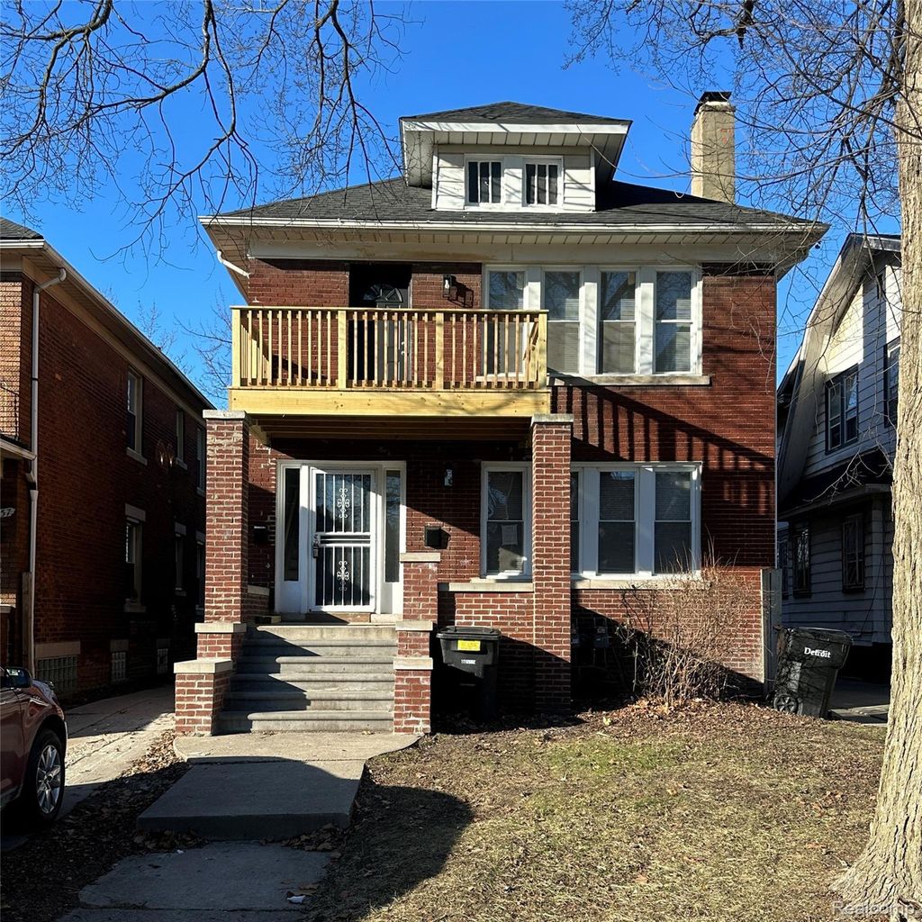 12061 Upper Unit Cloverlawn, Detroit city