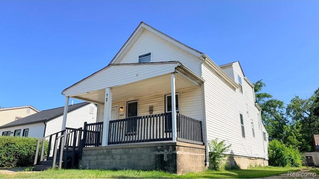 7068 Ford Avenue, Warren city