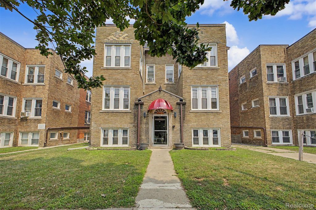 1307 Monroe Street, Dearborn