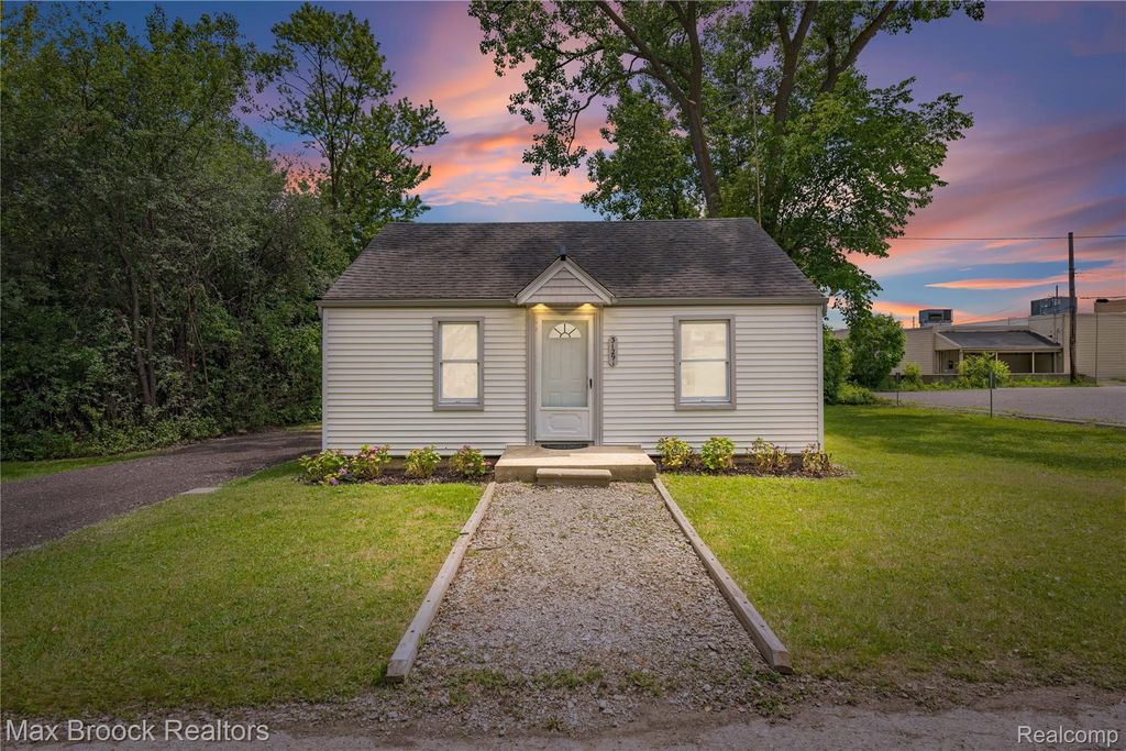 31291 Rexwood Street, Farmington Hills city