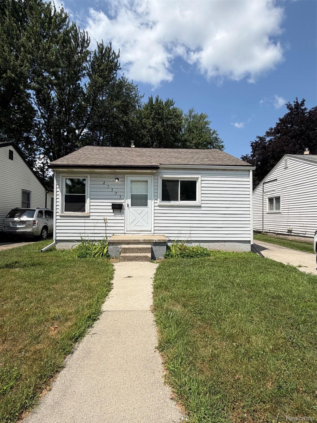 27373 Dartmouth Street, Madison Heights city