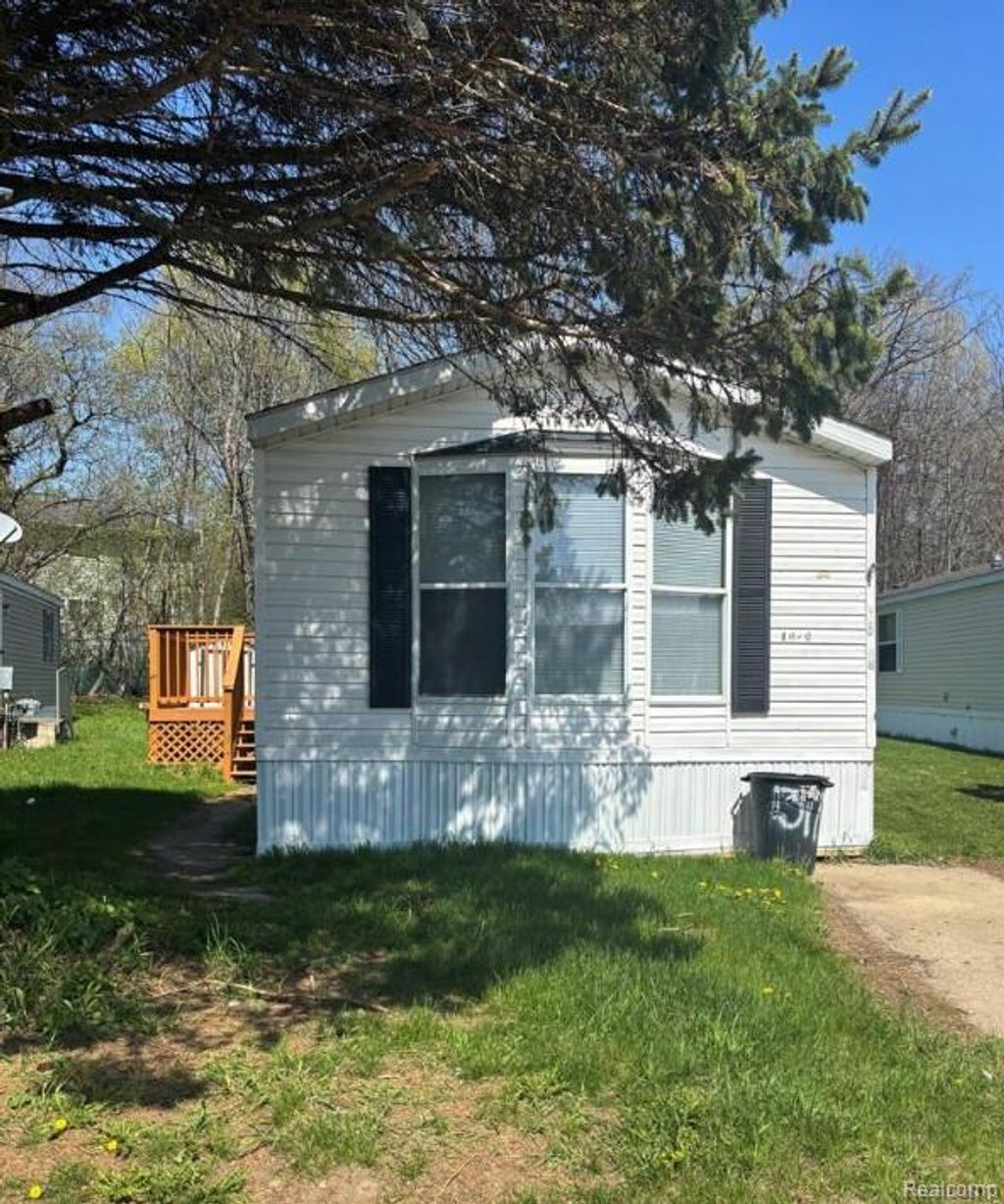 1478 Coachlight Lot 68, Flint city