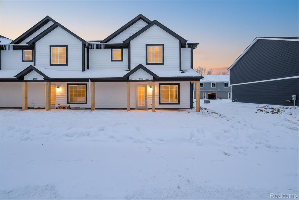 19287 Andrea Drive, Macomb