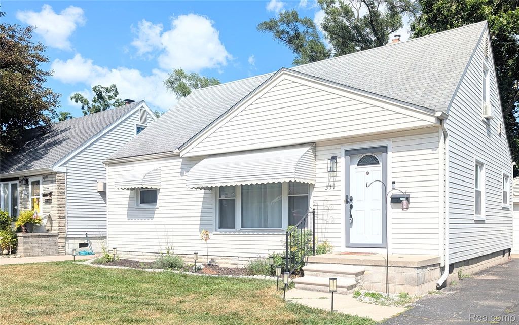 331 S Chocolay Avenue, Clawson city