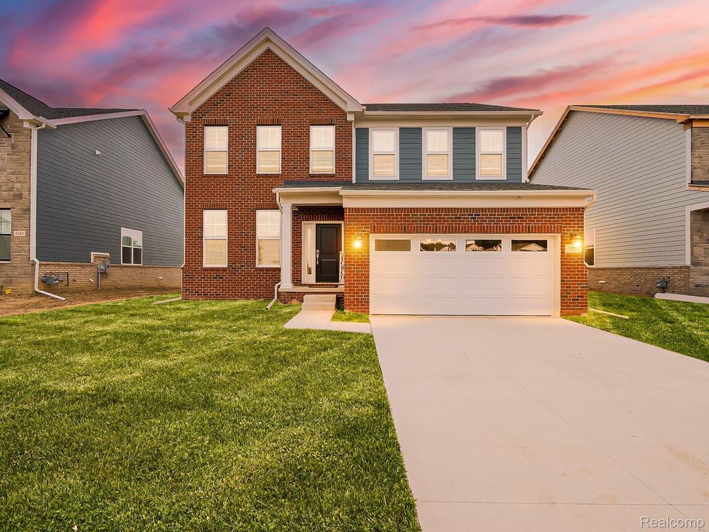 5169 Poppydrew Lane, Pittsfield charter township