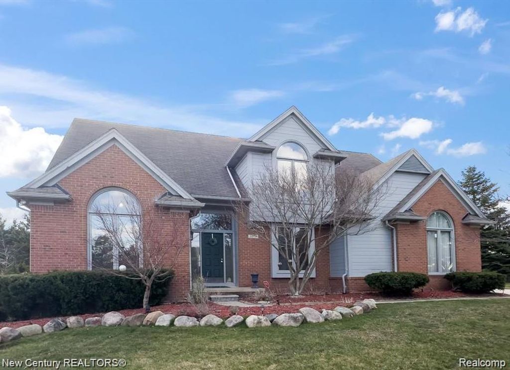 1075 Redding Drive, Troy city