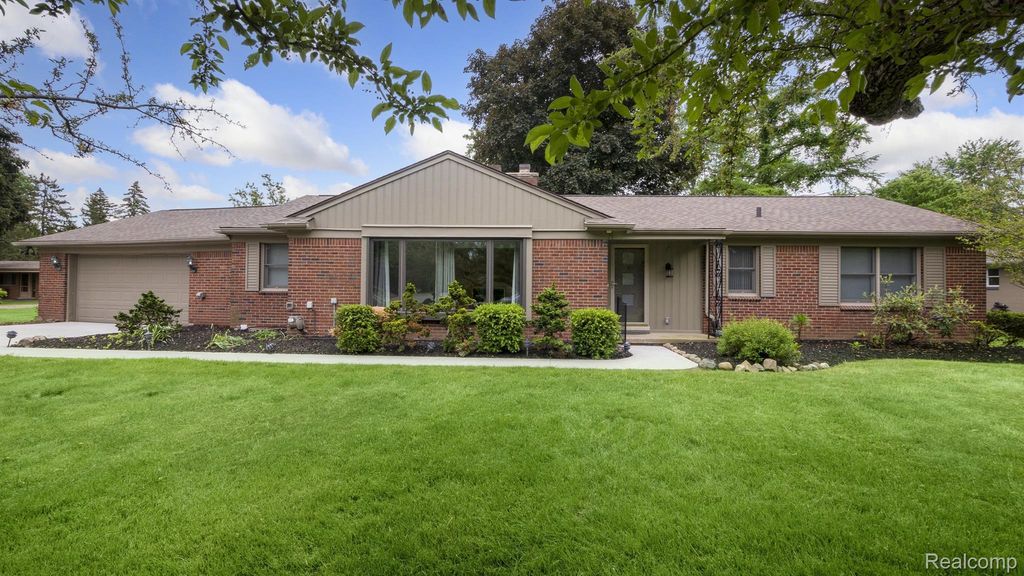 4845 Keithdale Lane, Bloomfield charter township